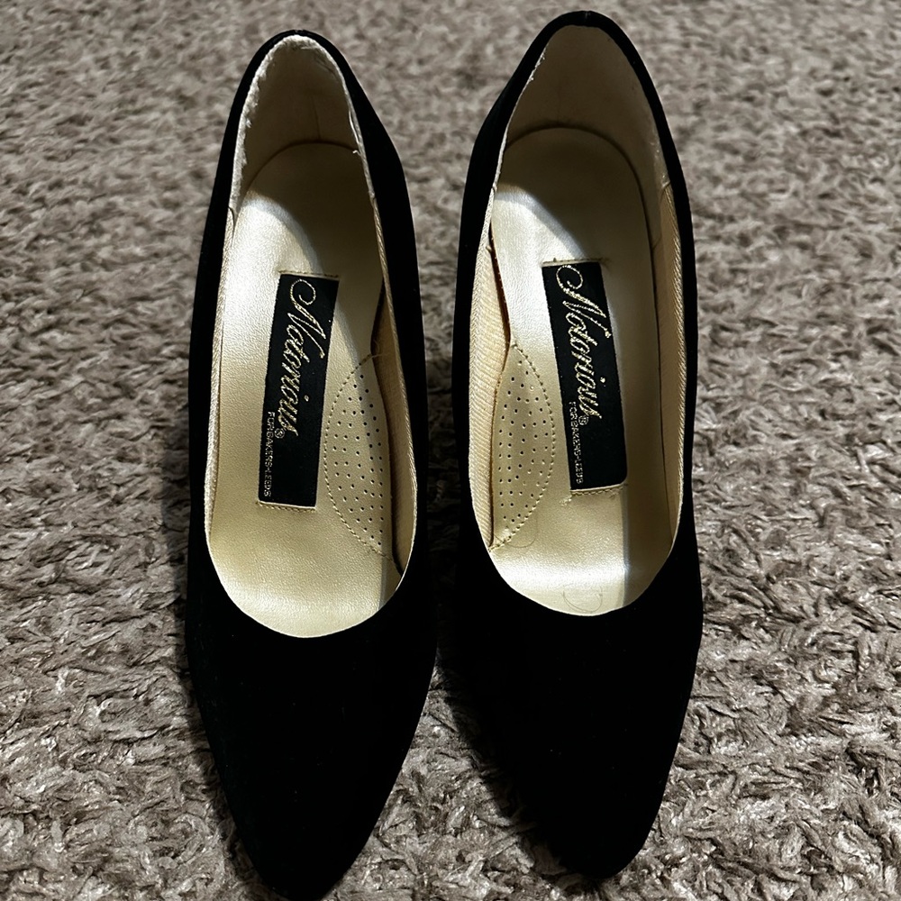 Vintage Velvet Notorious Heels